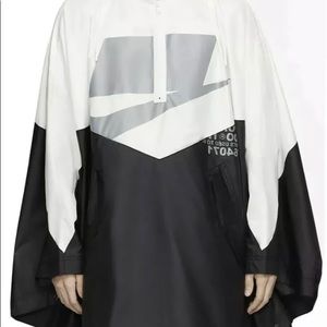 Men’s Nike Poncho